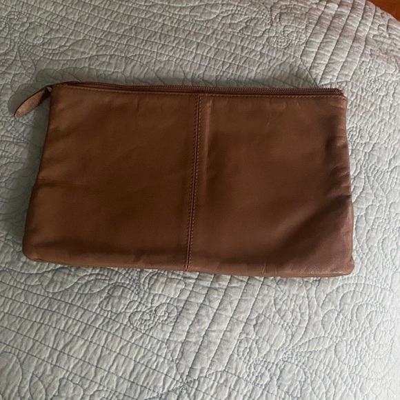 Vintage Brown Leather Clutch - Picture 4 of 5